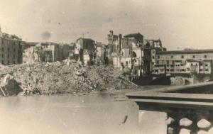 area-del-ponte-vecchio-dopo-lesplosione-delle-mine-tedesche-agosto-1944